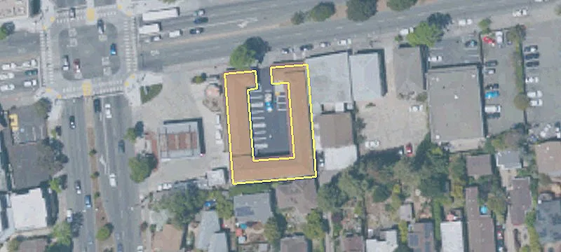 1512 University Ave