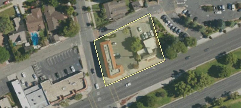 2555 Huntington Dr