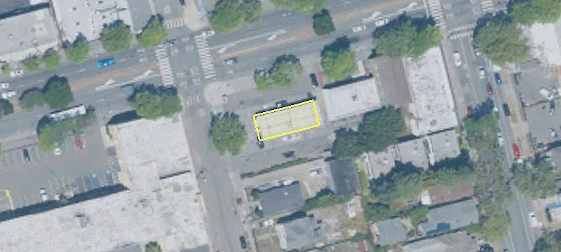 950 University Ave