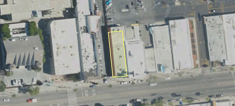 12205 Ventura Blvd
