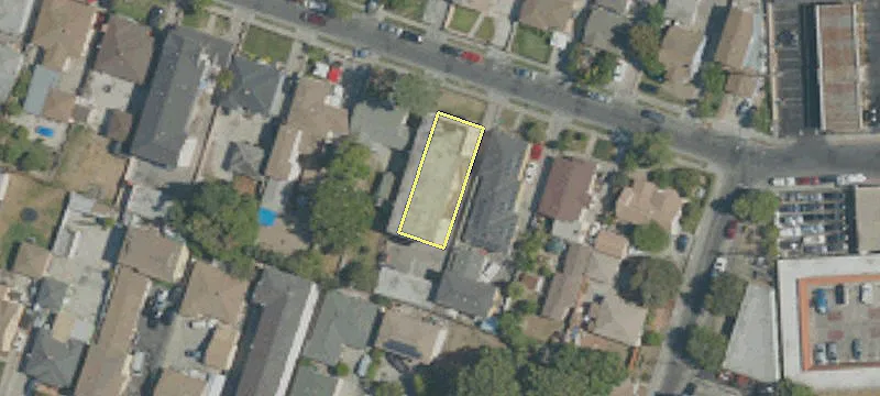 3306 Burton Ave