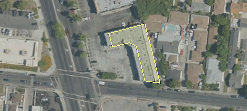 10930 Long Bch Blvd