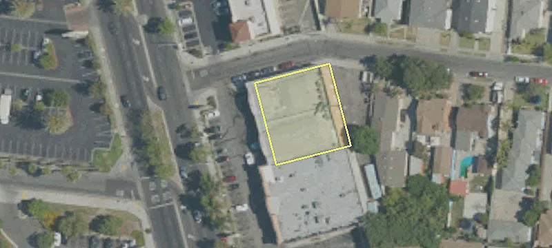 10900 Long Bch Blvd