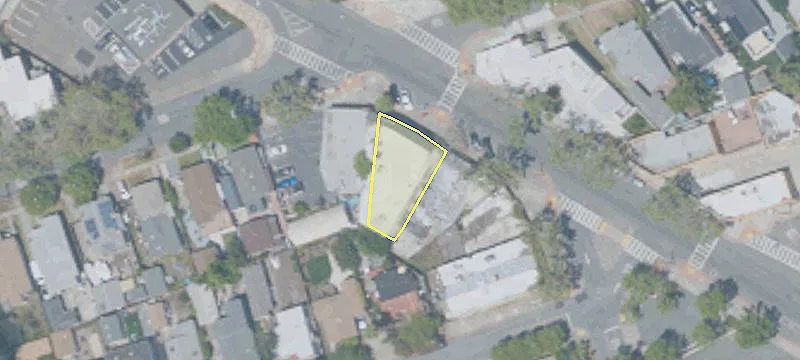 203 Macarthur Blvd