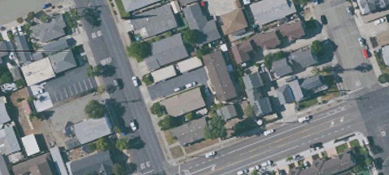 330 L St