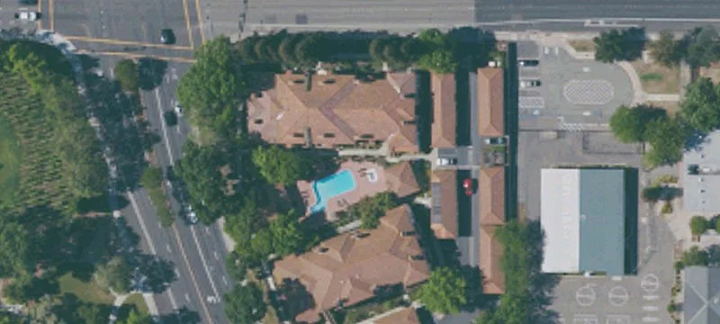 2401 Portola Ave
