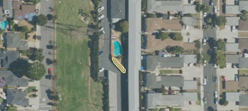 1620 Maple Ave