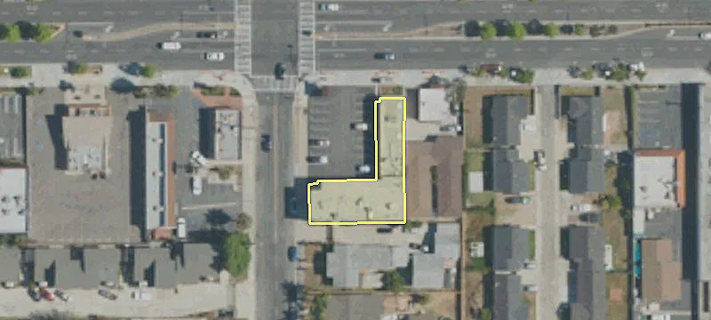 302 Carson St