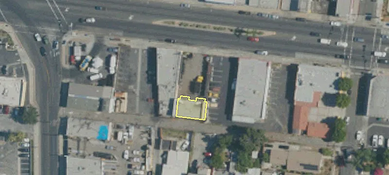 3520 Slauson Ave