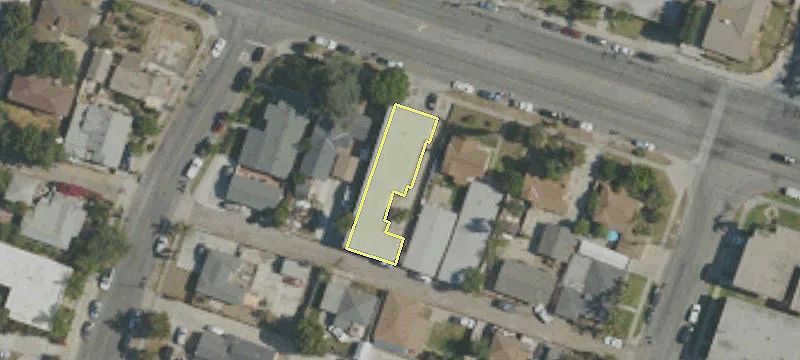 4210 Carlin Ave