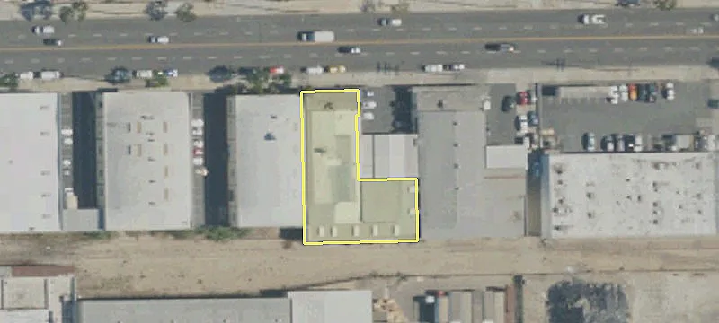 2950 Leonis Blvd