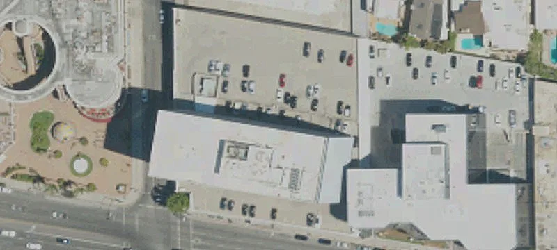 16055 Ventura Blvd