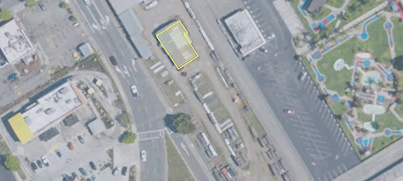 2495 Castro Vly Blvd