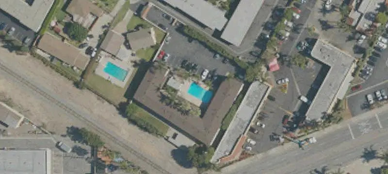 11240 Pangborn Ave