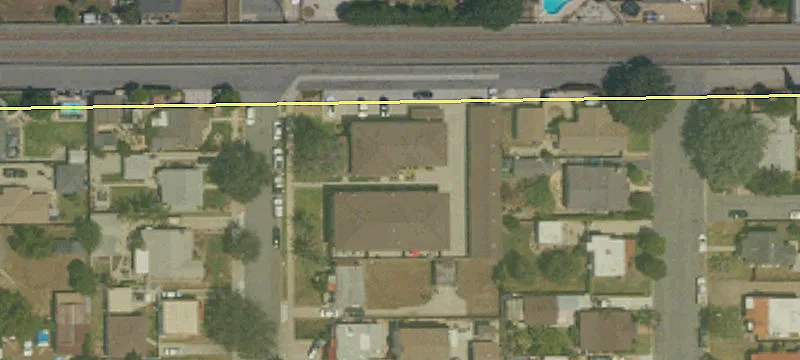 596 Valencia Pl