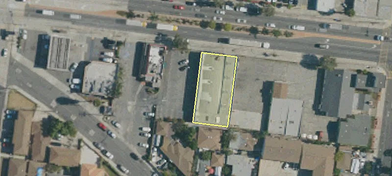 4728 Slauson Ave