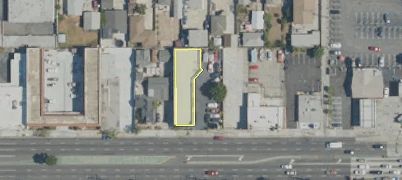 3137 Imperial Hwy