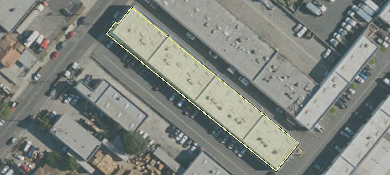 148 8th Ave