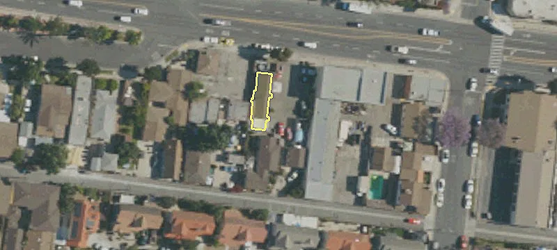 5548 Gage Ave