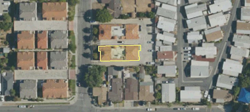 22018 Hawaiian Ave