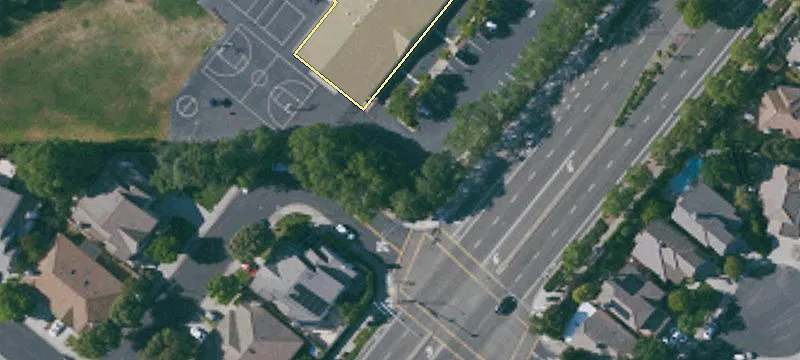 Stone Pointe Way