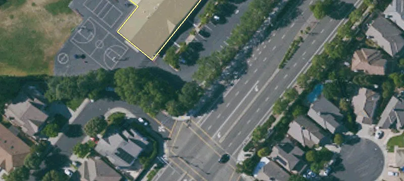 Stoneridge Dr