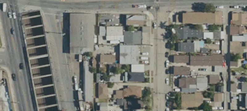6415 Regent St