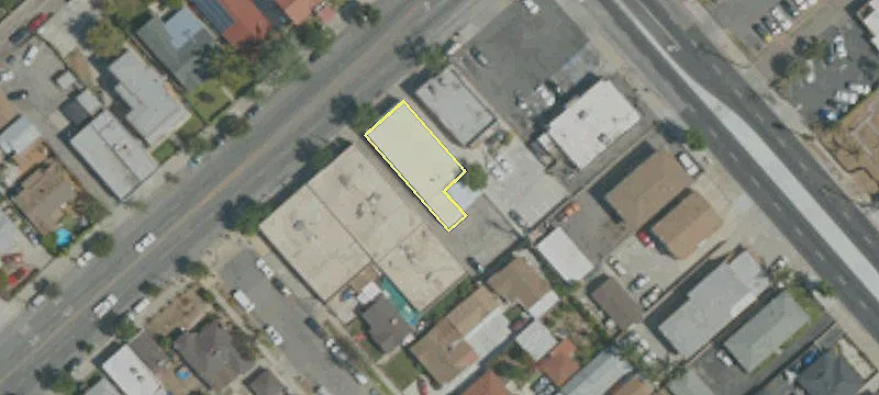 760 Maclay Ave