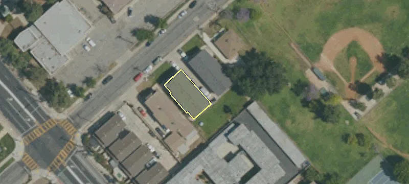 822 Harding Ave