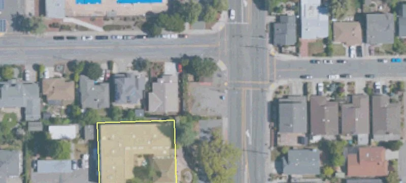 19693 Redwood Rd