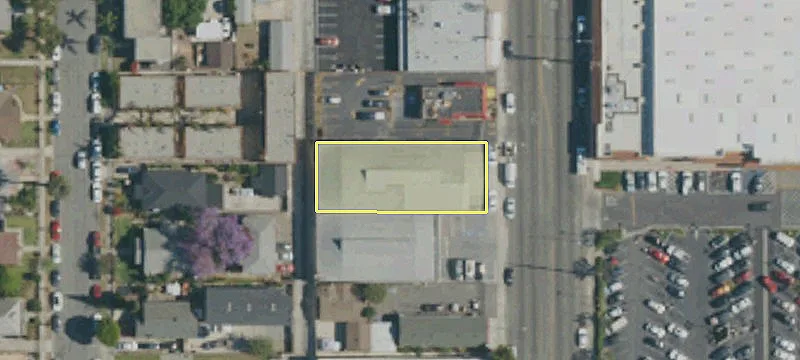 6921 Santa Fe Ave