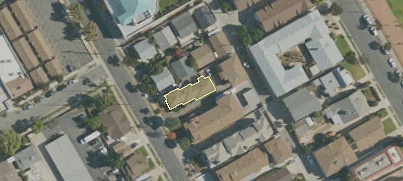 104 6th St