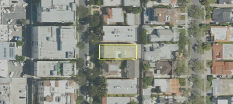 252 Reeves Dr