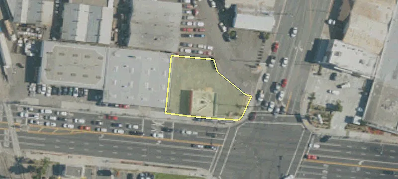 5739 Imperial Hwy