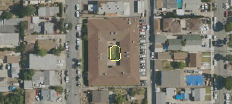1016 Record Ave