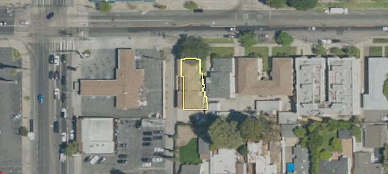 12036 Magnolia Blvd