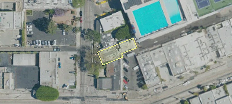 610 Robertson Blvd