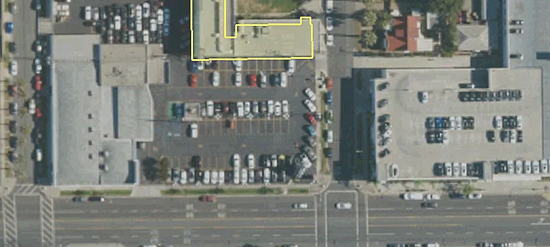 1201 Main St