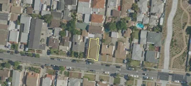 3405 Broadway