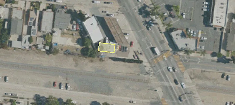 8561 Long Bch Blvd