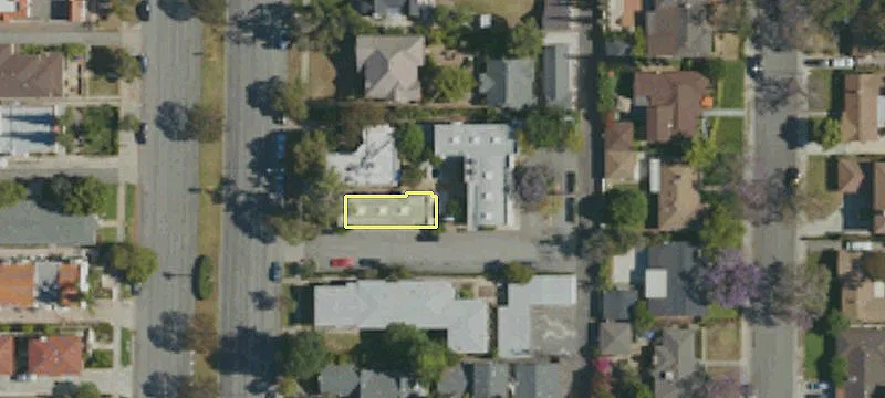 1133 Huntington Dr