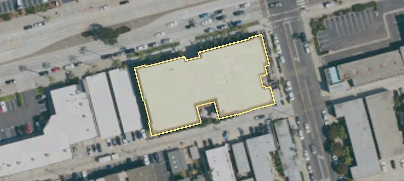 955 Grand Ave