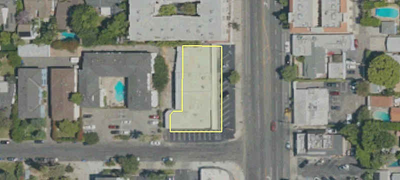 4833 Laurel Cyn Blvd