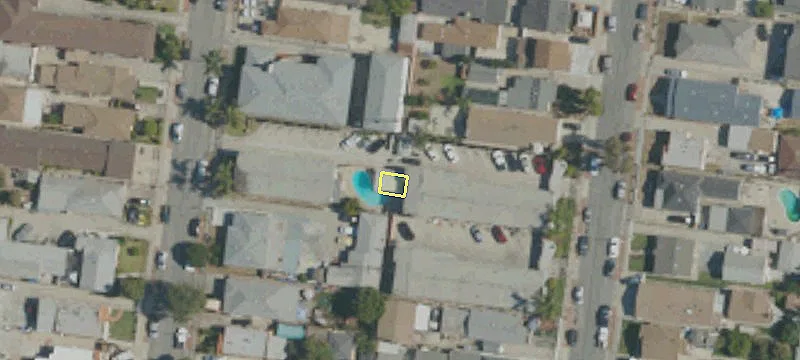 9228 San Luis Ave