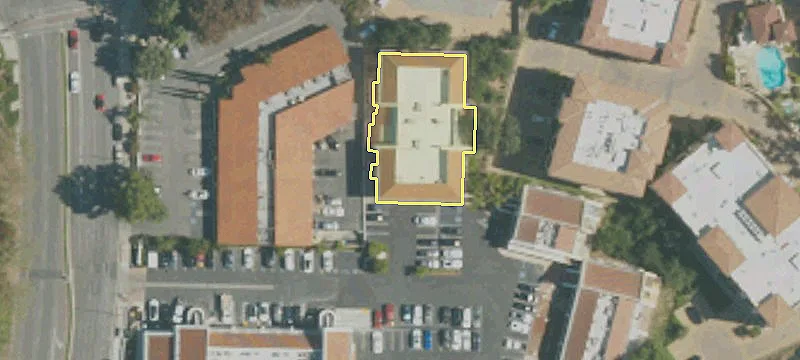4768 Park Granada