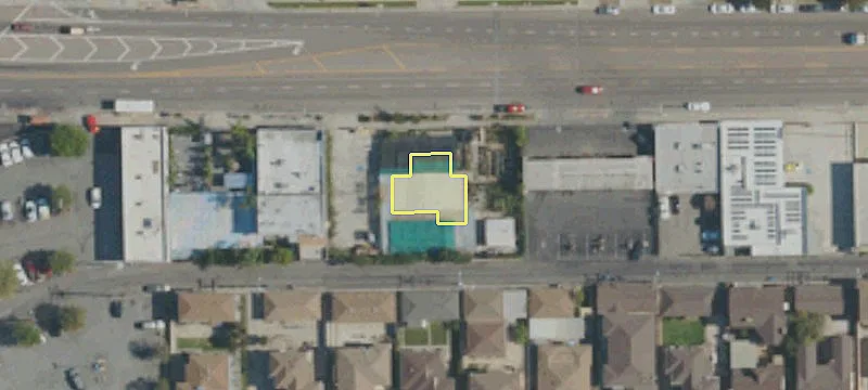 5236 Pomona Blvd