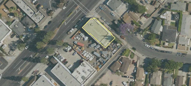 8204 Garfield Ave