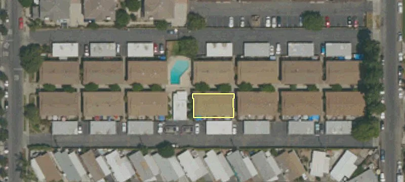 800 Azusa Ave