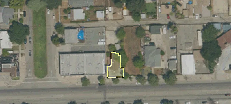 667 Holt Ave