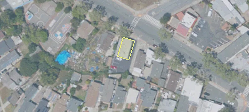 351 Macarthur Blvd